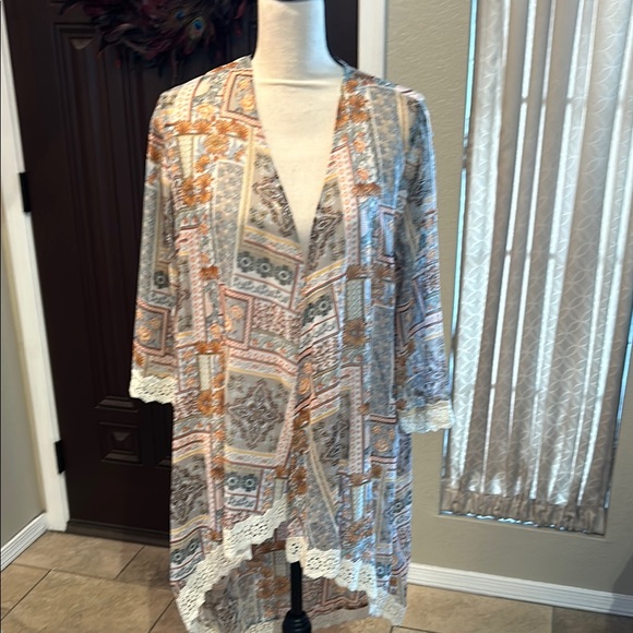 G Collection Tops - Fall Autumn Sheer Wrap Lace Hem